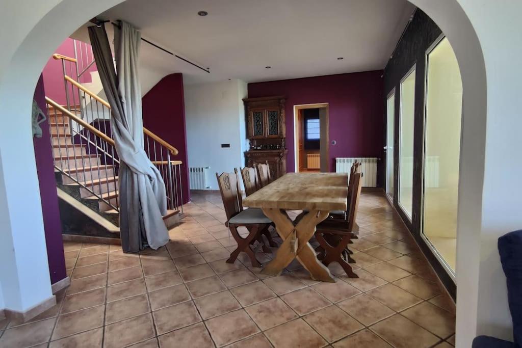 Villa Almunia *